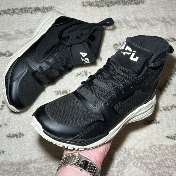 APL Athletic Propulsion Labs Techloom Defender Shoes - Picture 3 of 5